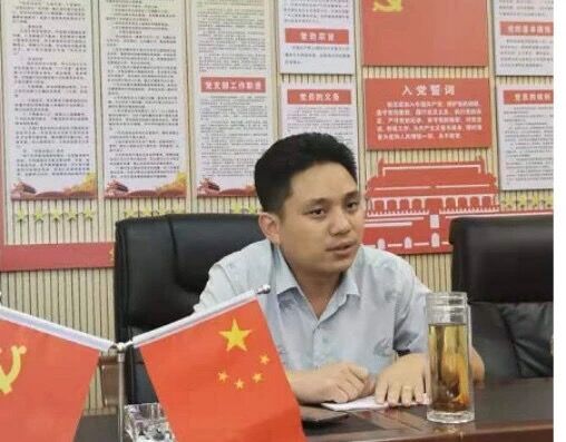 銅人房開(kāi)公司召開(kāi)國慶節前黨風(fēng)廉政警示教育及工作部署會(huì )