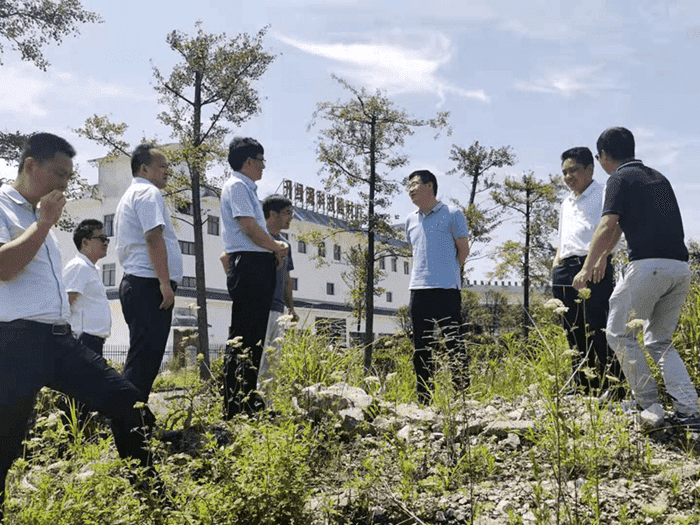 銅仁城投集團公司黨委黨史學(xué)習教育課題調研組到大興高新區開(kāi)展新型功能材料 專(zhuān)題調研